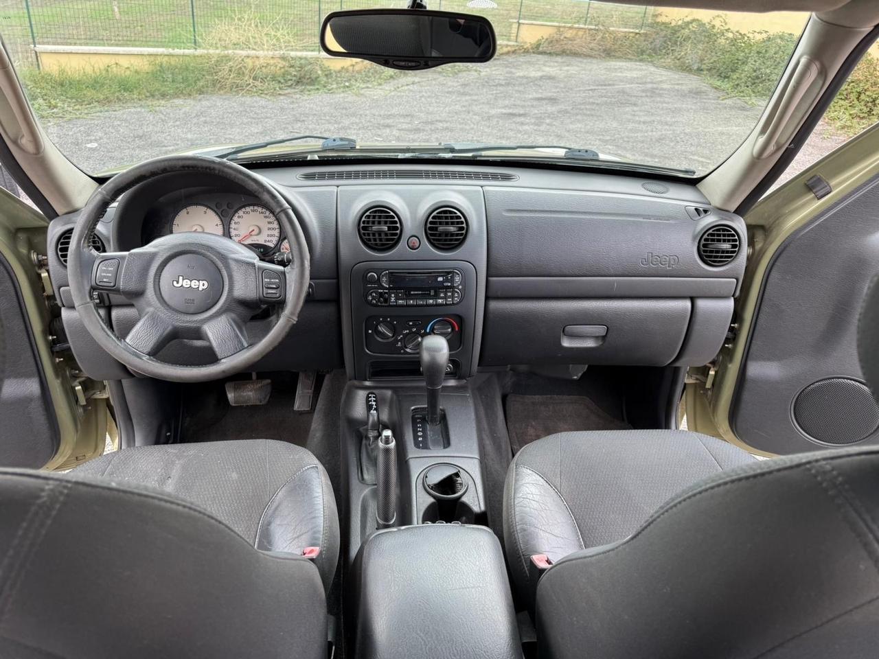 Jeep Cherokee 2.8 CRD Sport