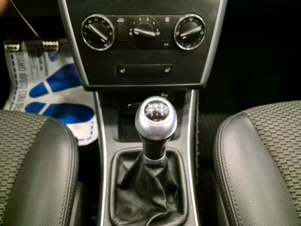 Mercedes A 160 cdi Elegance - NEOPATENTATI - Clima - Tetto