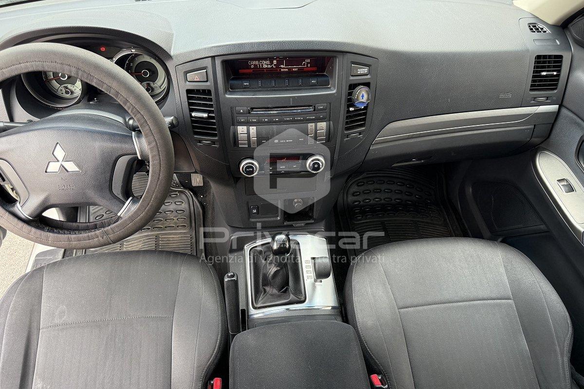 MITSUBISHI Pajero 3.2 DI-D 16V 3p. Invite DPF