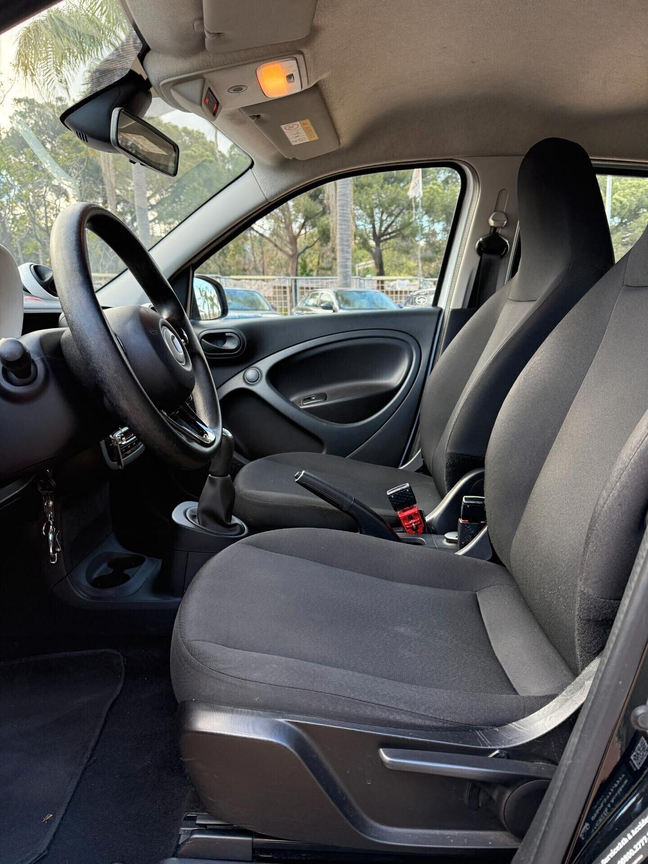 Smart ForFour 70 1.0 Youngster