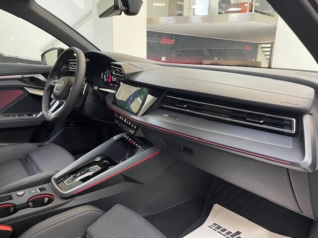 Audi A3 SPB 2.0 TDI 150CV S tronic S-line Black My26