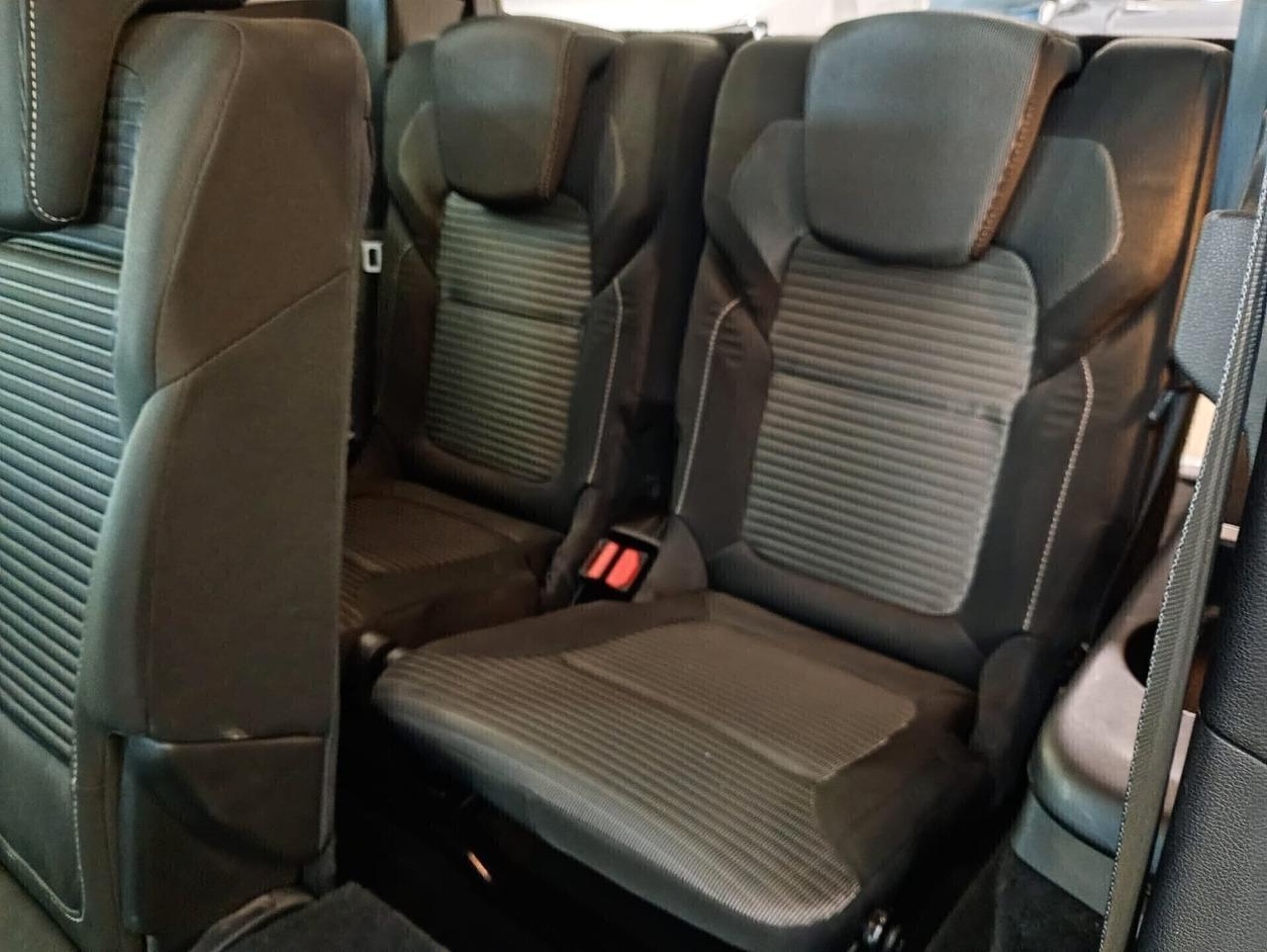 Renault Grand Scenic 7 POSTI