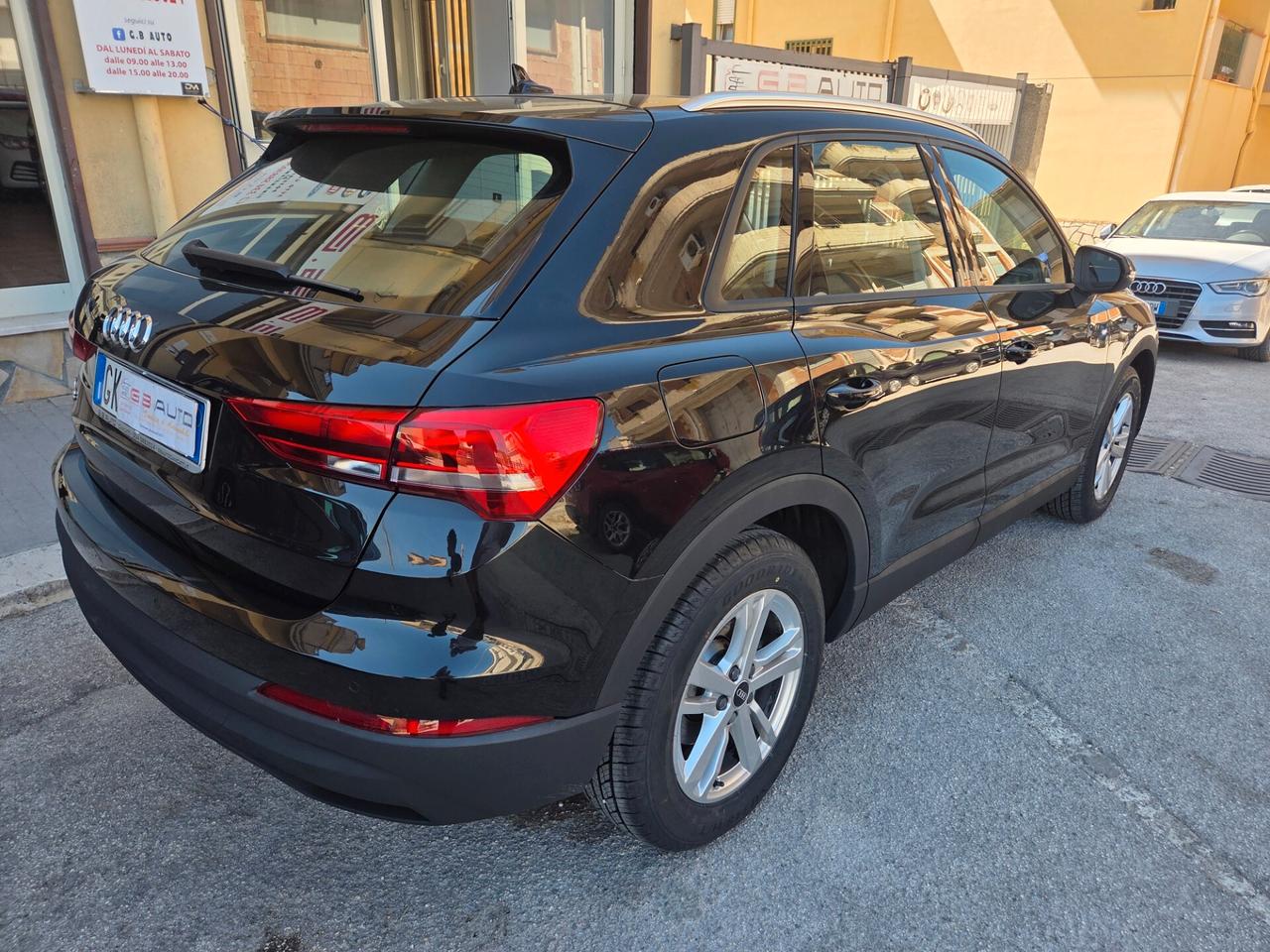 AUDI Q3 ANNO 2022 2.0 TDI 150 CV KM CERTIFICATI