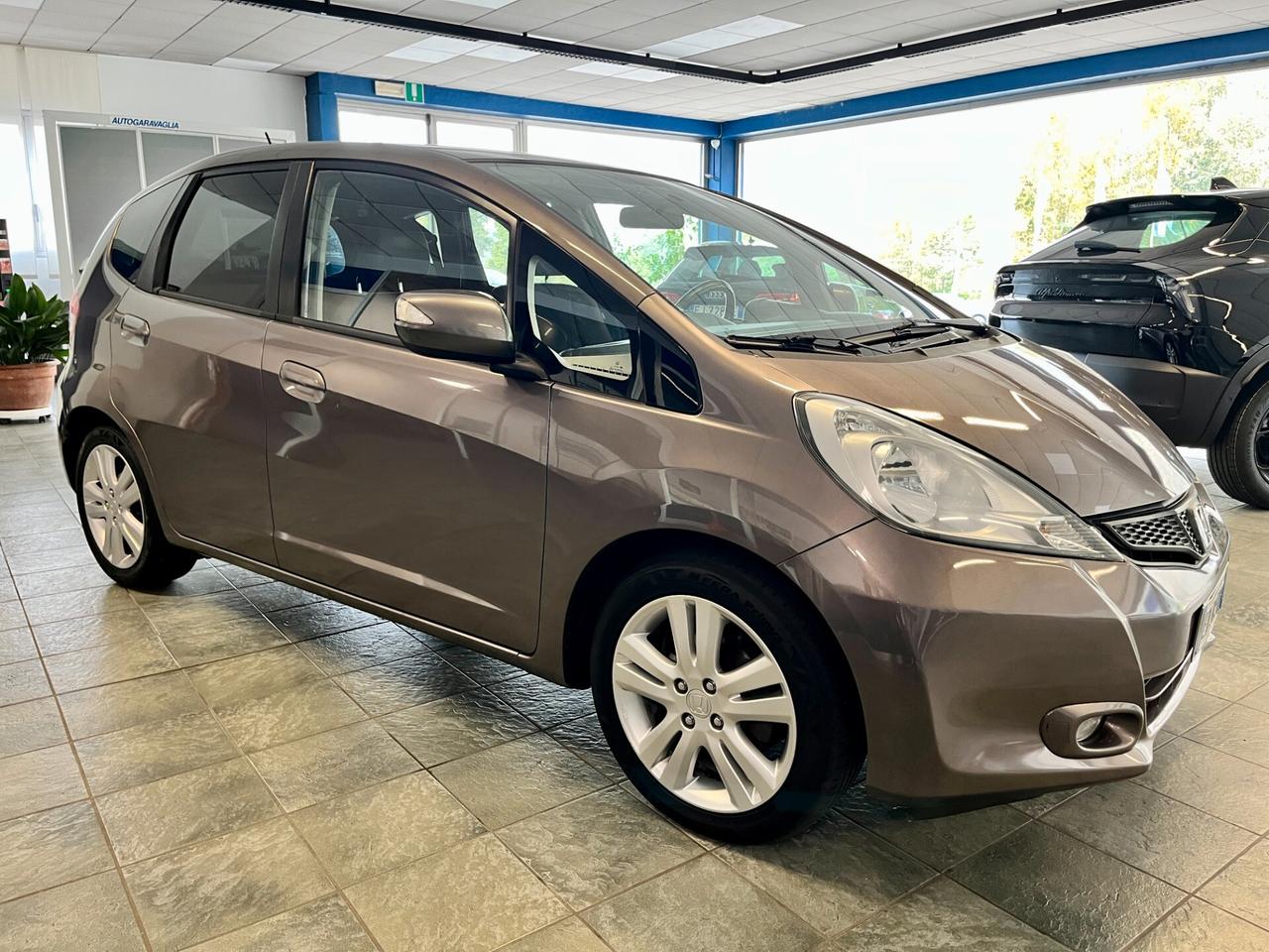 Honda Jazz 1.4 i-VTEC Elegance-NEOPATENTATI-