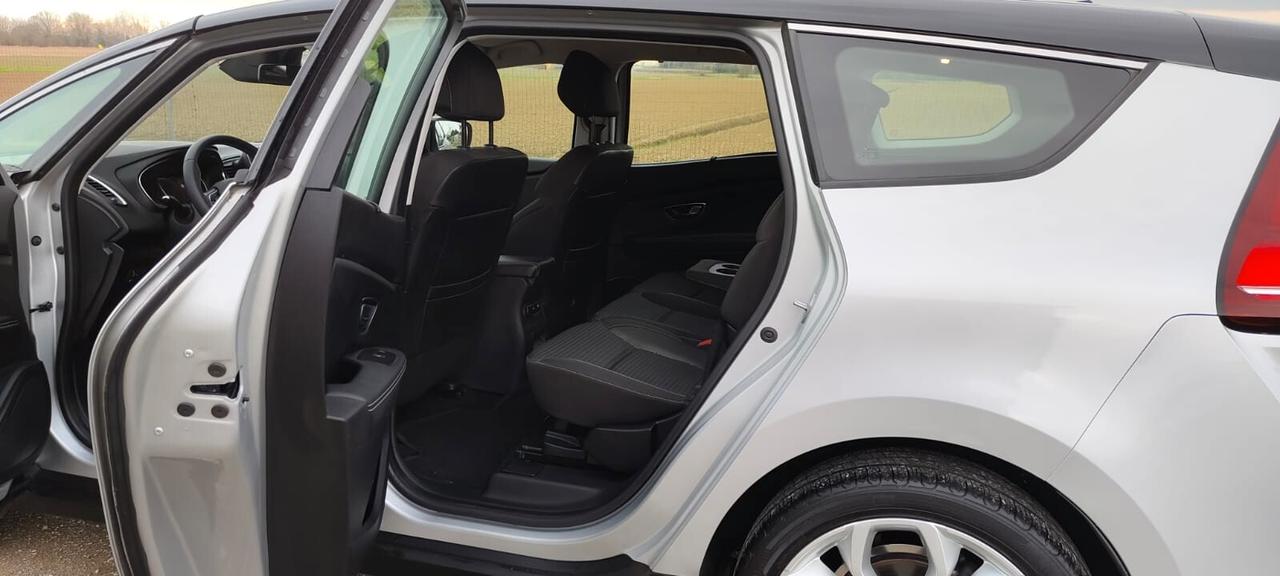 Renault Grand Scenic Blue dCi 120 CV Initiale Paris