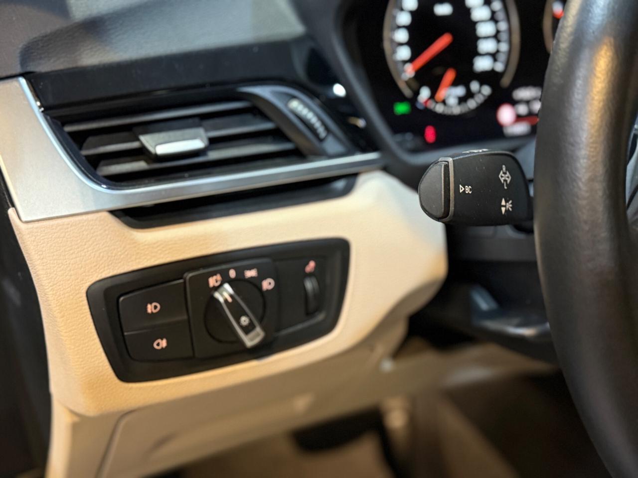 Bmw X1 sdrive18d xLine auto 2018 !!!