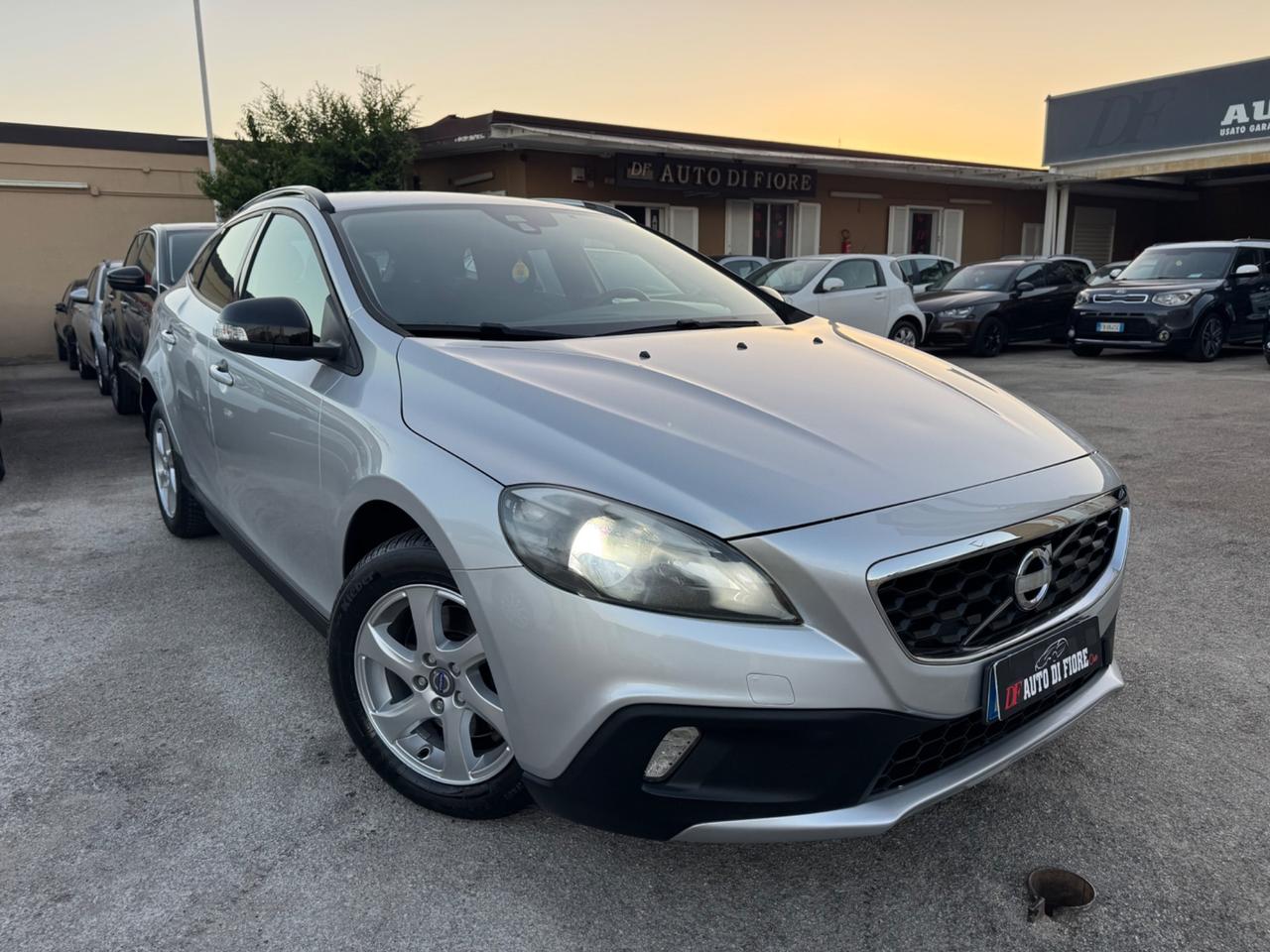 Volvo V40 Cross Country D2 1.6 diesel 115Cv NAVI