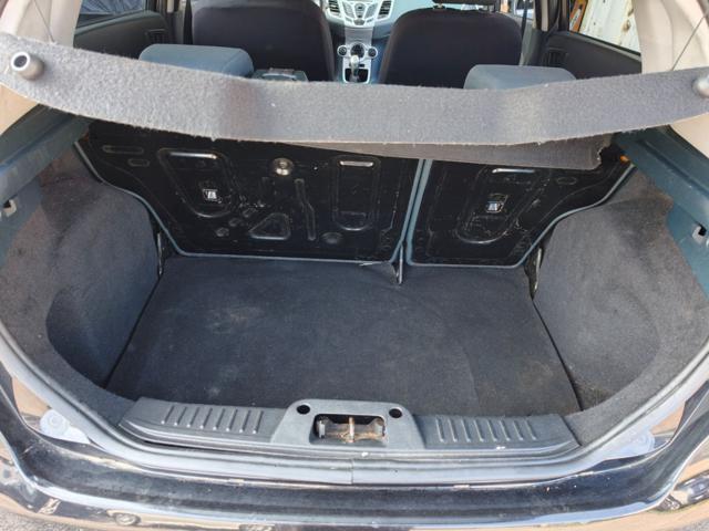 FORD Fiesta 1.2 Benzina 5 porte ( DISTRIBUZIONE FATTA )