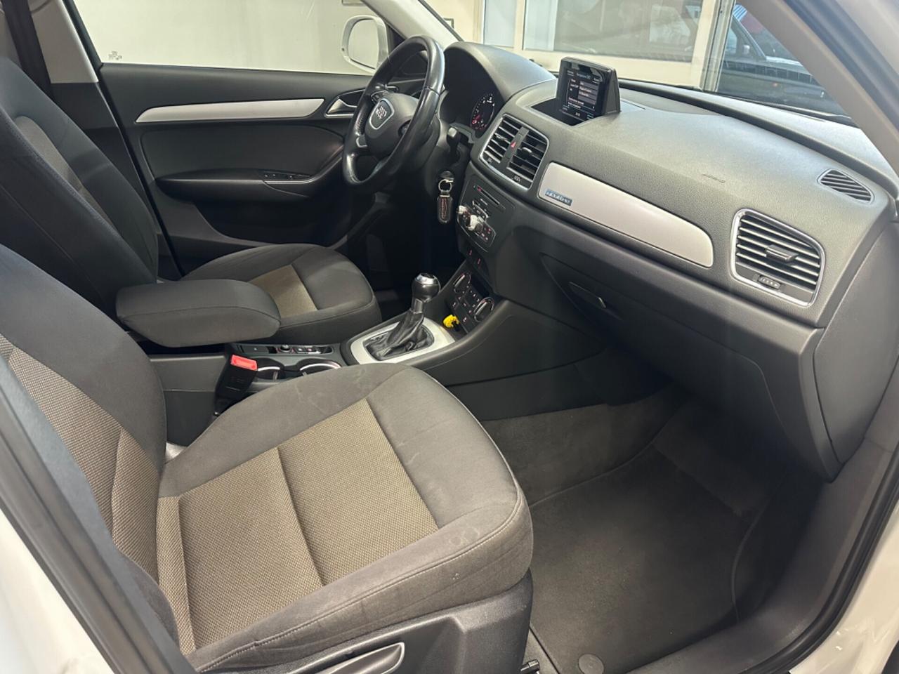 Audi Q3 2.0 TDI 150 CV Quattro S tronic Sline