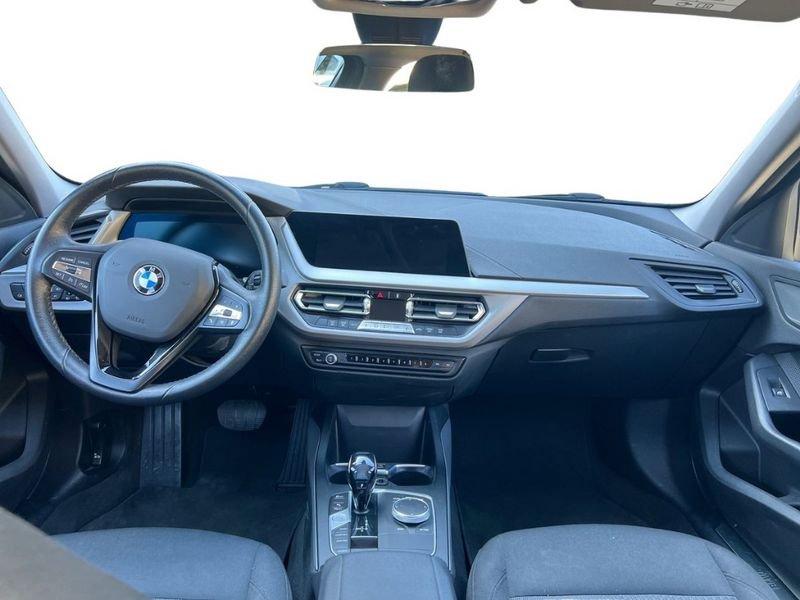 BMW Serie 1 F40 118d Business Advantage auto
