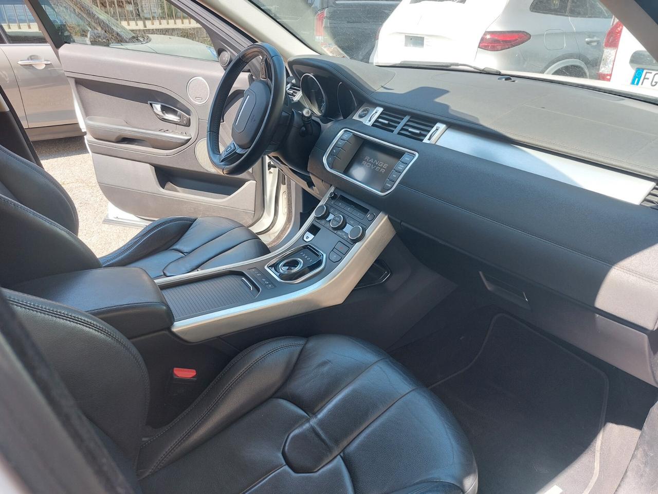 Land Rover Range Rover Evoque Range Rover Evoque 2.2 TD4 5p. Prestige TAGLIANDATA
