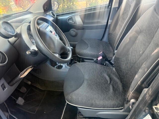 Peugeot 107 1.0 68CV 5p. Plaisir