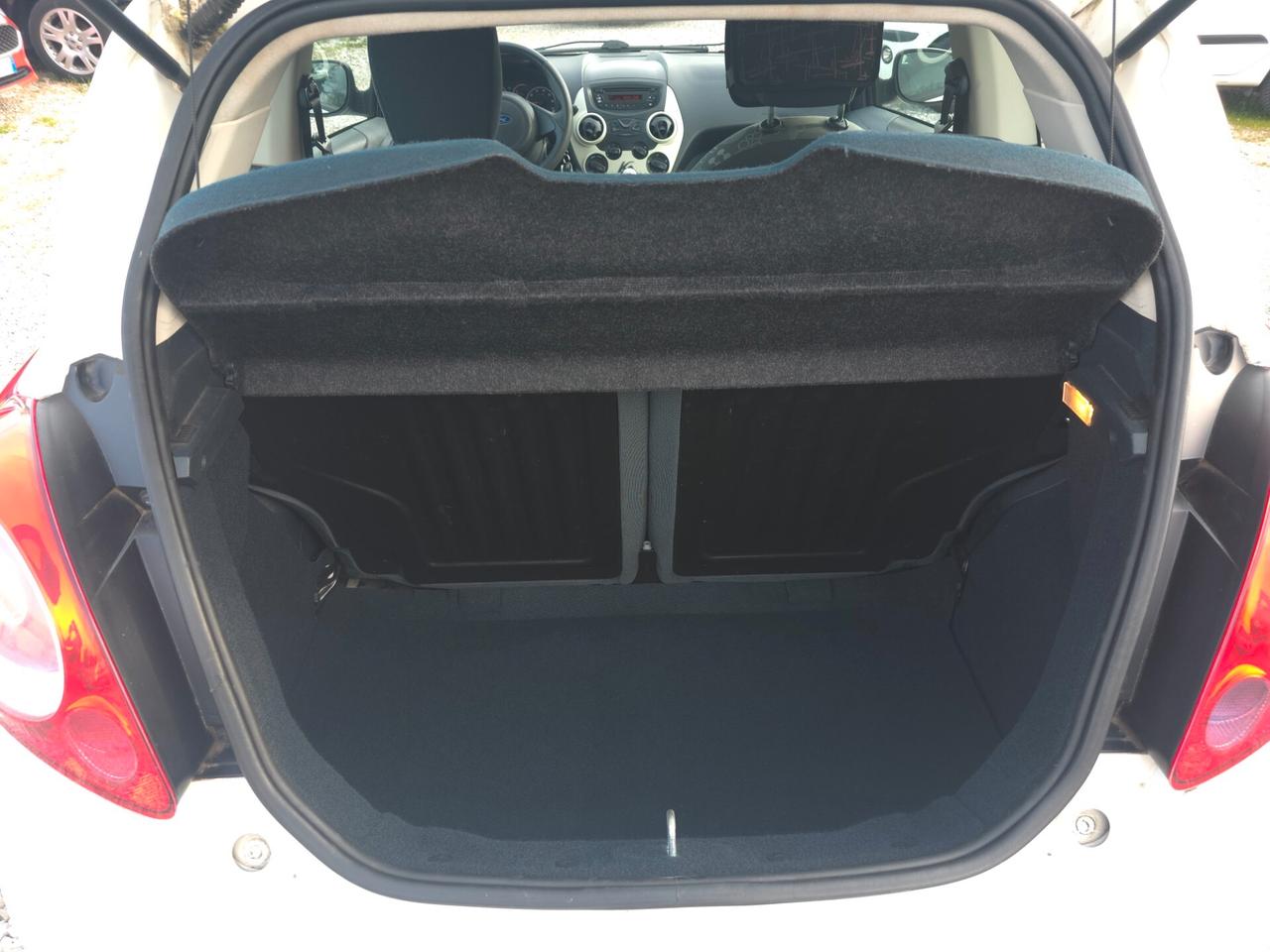 Ford Ka 1.2 8V 69CV Titanium