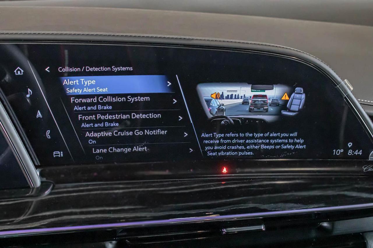 Cadillac Escalade ESV Sport