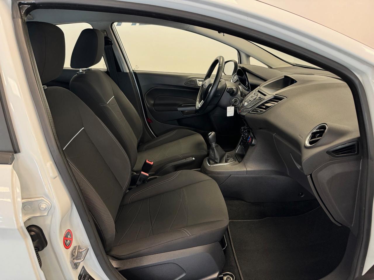 Ford Fiesta 1.2 60CV 5 porte NEOPATENTATI 70.000 KM