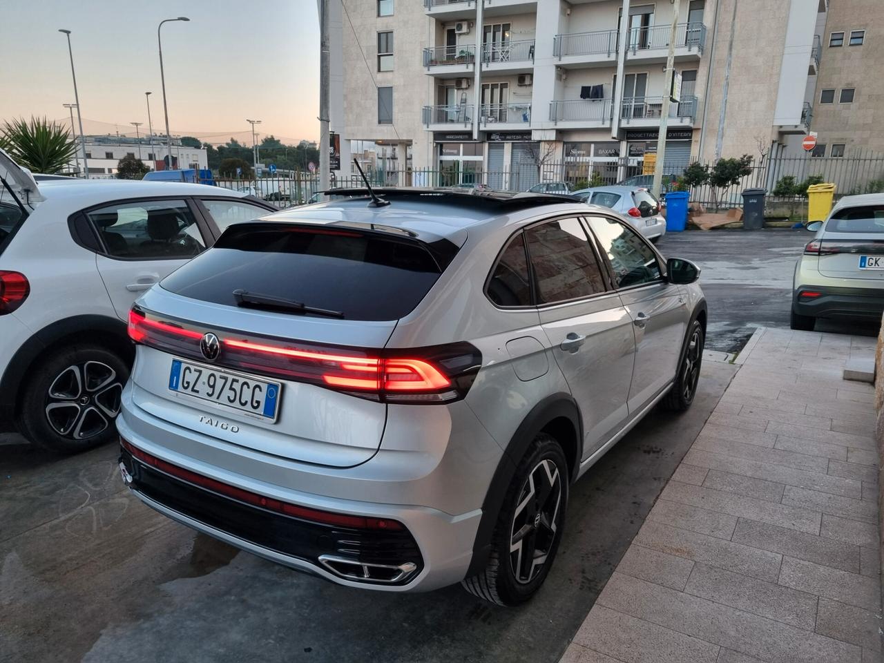 Volkswagen Taigo 1.0 TSI 115 CV R-Line