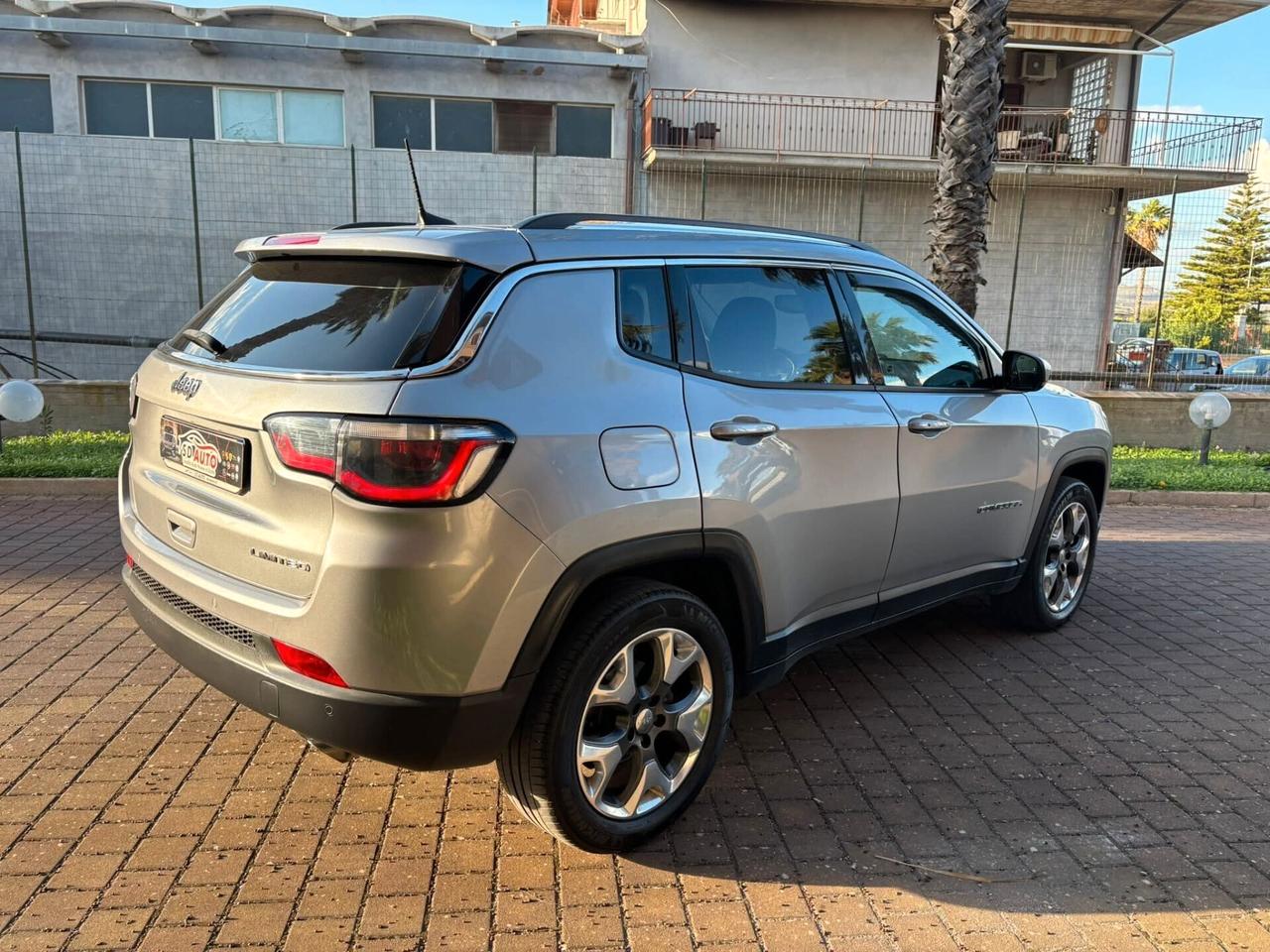 Jeep Compass 1.6 Multijet II 2WD Limited**