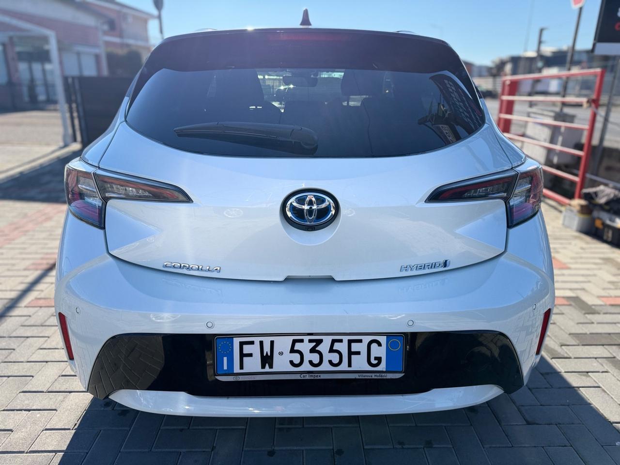 Toyota Corolla 1.8 HIBRID CVT 98CV STYLE