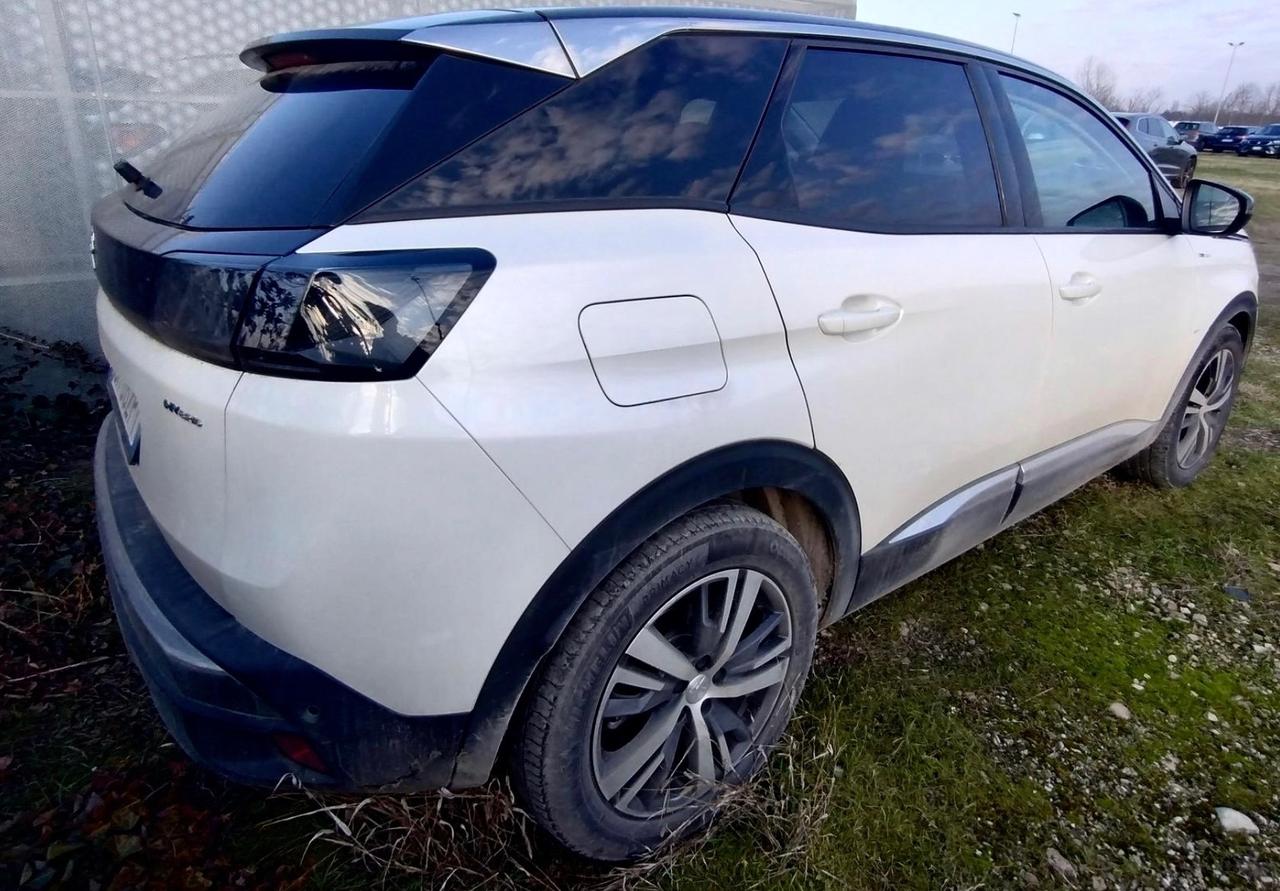 Peugeot 3008 Hybrid 225 e-EAT8 Allure Pack