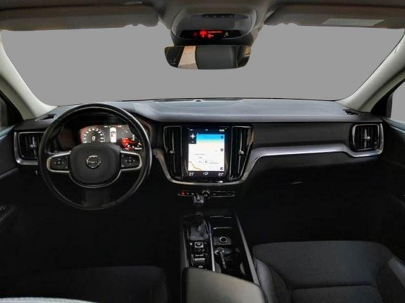 Volvo V60 D3 150 CV Automatica NAVI LED Momentum Business Pro