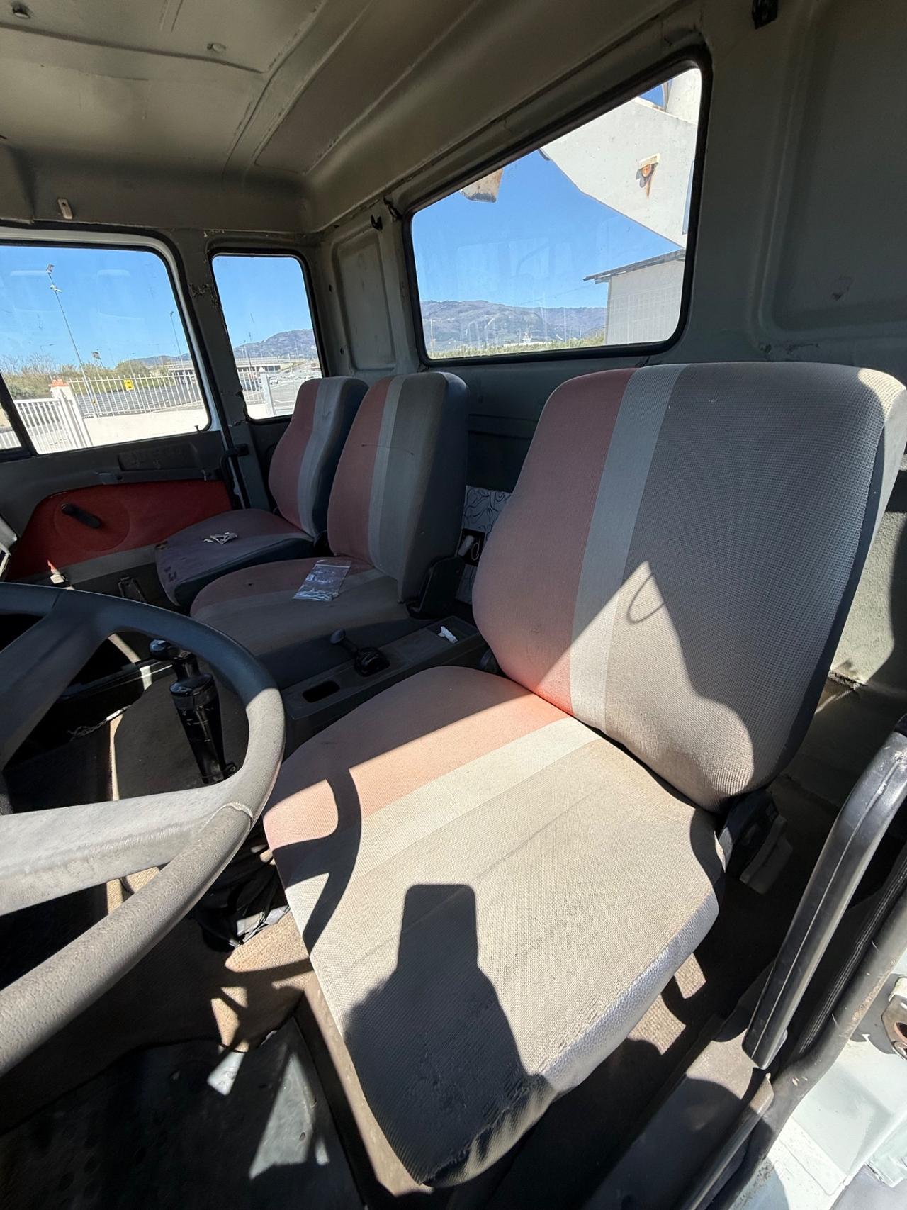 Iveco 115-17 PIATTAFORMA BIZZOCCHI 18 Mt