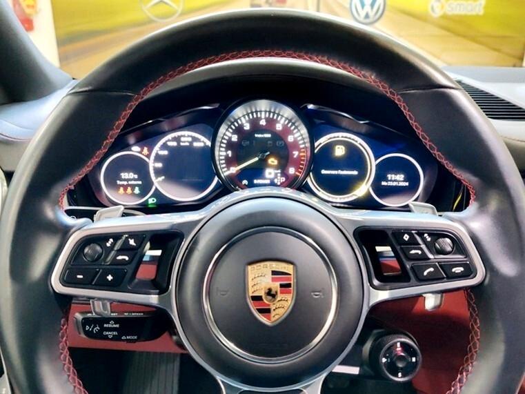 Porsche Cayenne 3.0 V6 E-Hybrid Platinum Edition