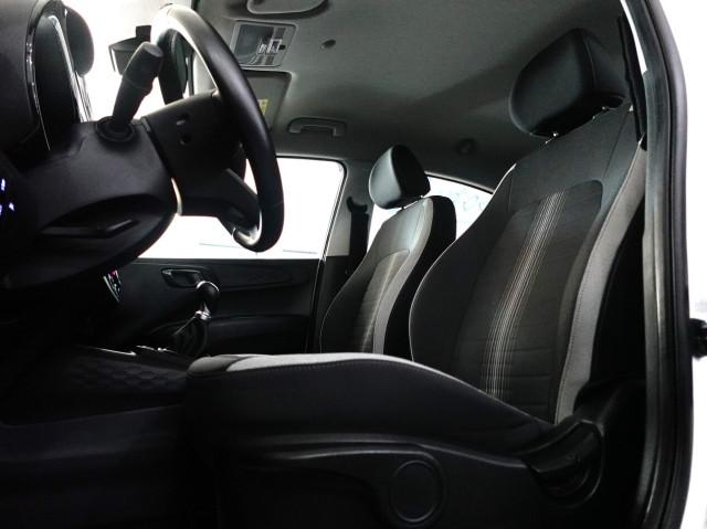 Hyundai i10 1.0 MPI TECH 67 CV CONNECT PACK