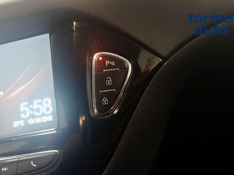 Opel Corsa 1.4 5 porte Advance