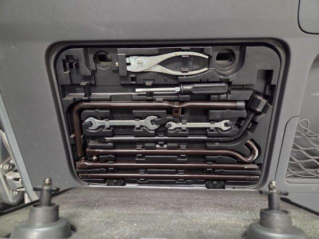 TOYOTA Land Cruiser 3.0 D-4D 16V CAMBIO MANUALE