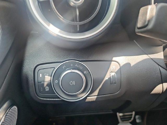 ALFA ROMEO Giulia 2.0 Turbo 280CV AT8 AWD Q4 Intensa