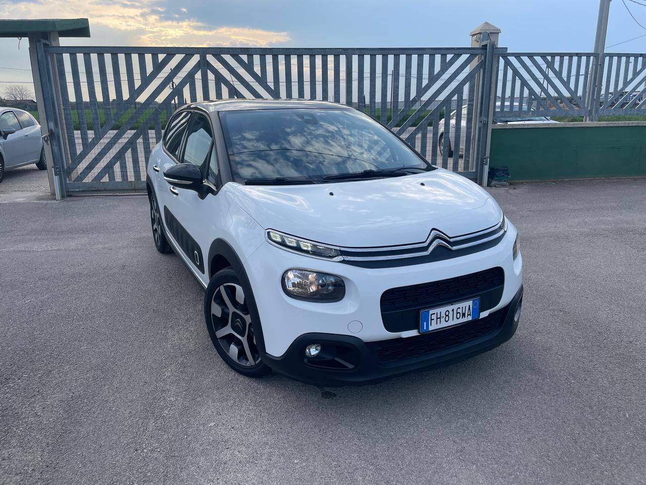 Citroen C3 1.5 BlueHDi 100CV Shine-NAVIGATORE-RETROCAMERA