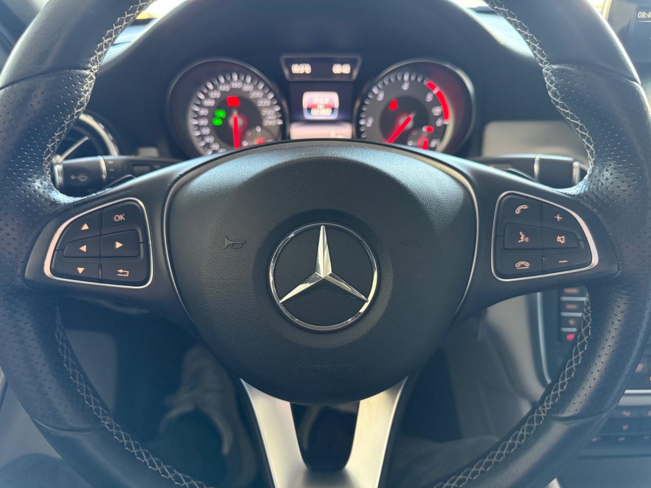 Mercedes-benz GLA 180 d Automatic Sport