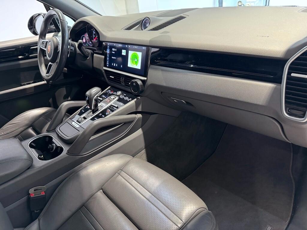 Porsche Cayenne 3.0 V6