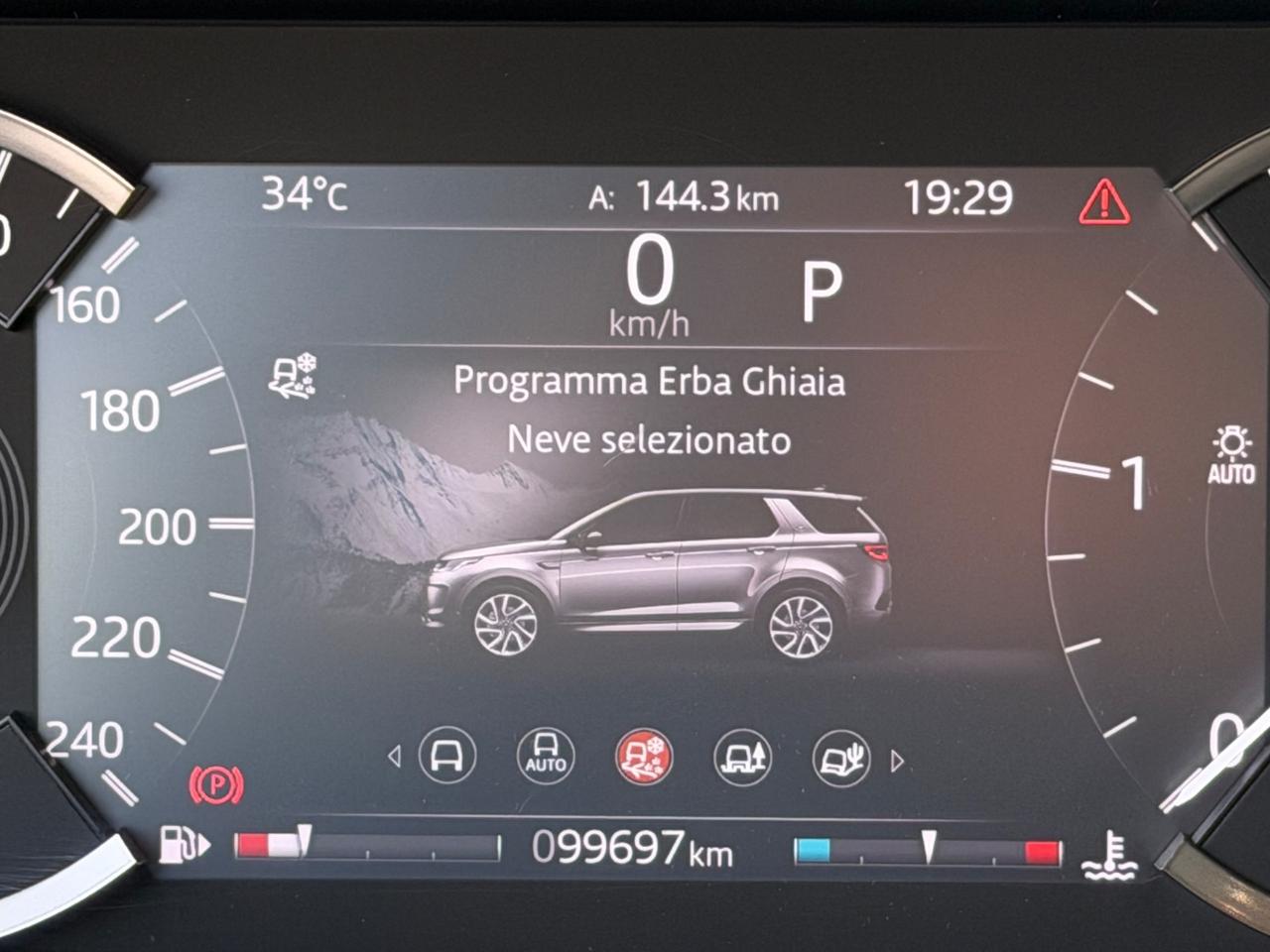 Land Rover Discovery Sport 2.0 D MHEV AWD GARANZIA 24 MESI