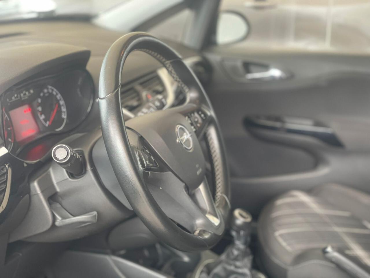 Opel Corsa 1.4 90CV GPL Tech 5 porte