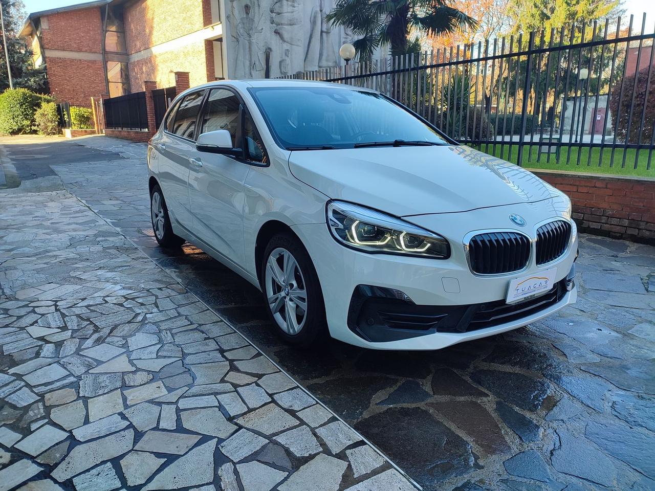 Bmw 218 Active Tourer Business Aut. #8111