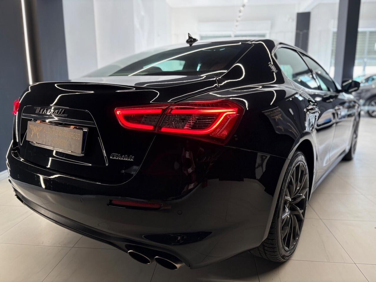 Maserati Ghibli 3.0 250 CV RIBELLE (1/200)