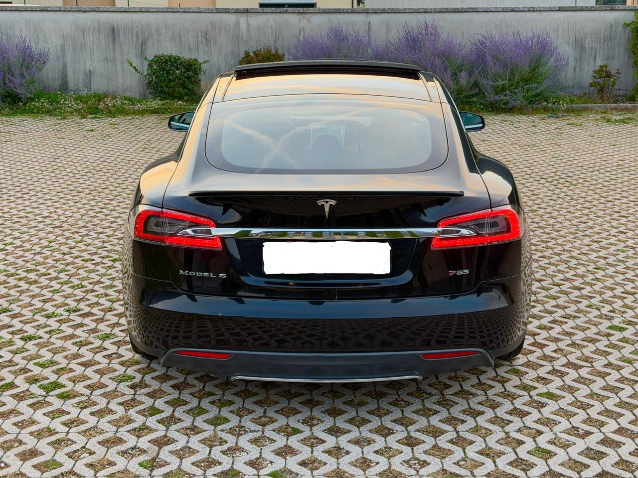 Tesla Model S P85 ,,RICARICA SC01 GRATIS A VITA”