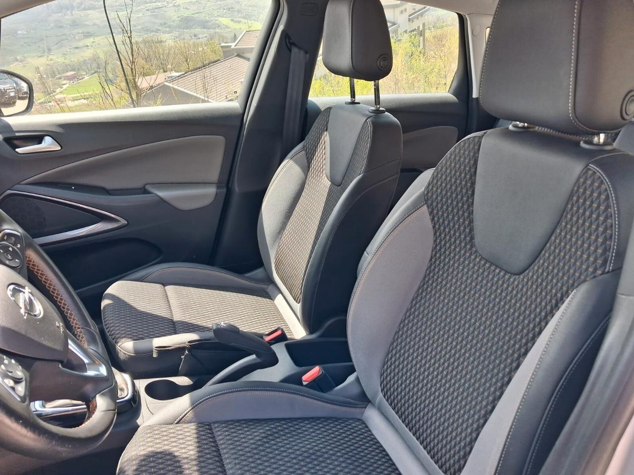 Opel Crossland X 1.2 INNOVATION