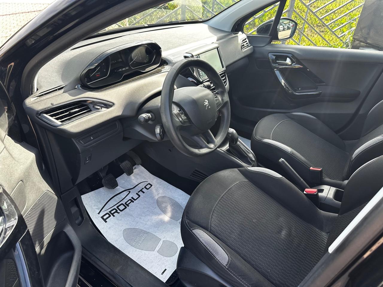 Peugeot 208 BlueHDi 75 5 porte Allure