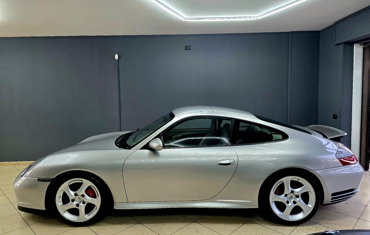 PORSCHE 911 996 CARRERA 4S TIPTR.- TARGA ORO