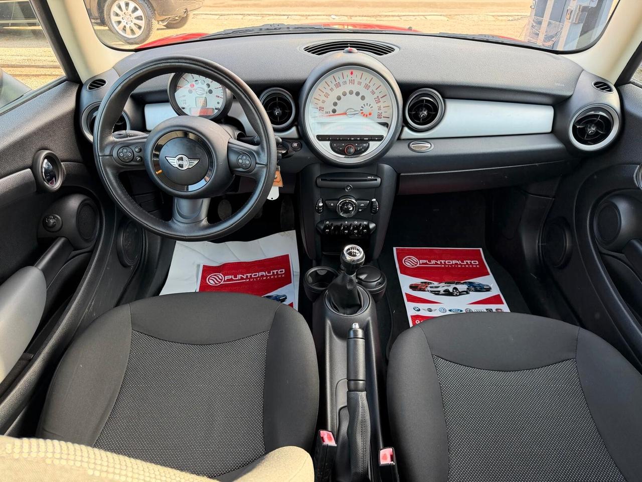 Mini 1.6 16V One (55kW)