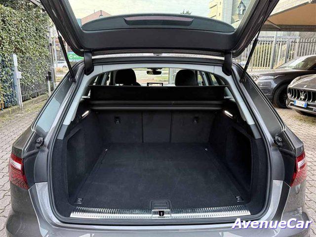 AUDI A4 Avant 35 tdi mhev S Line SLINE s-tronic IVA ESP