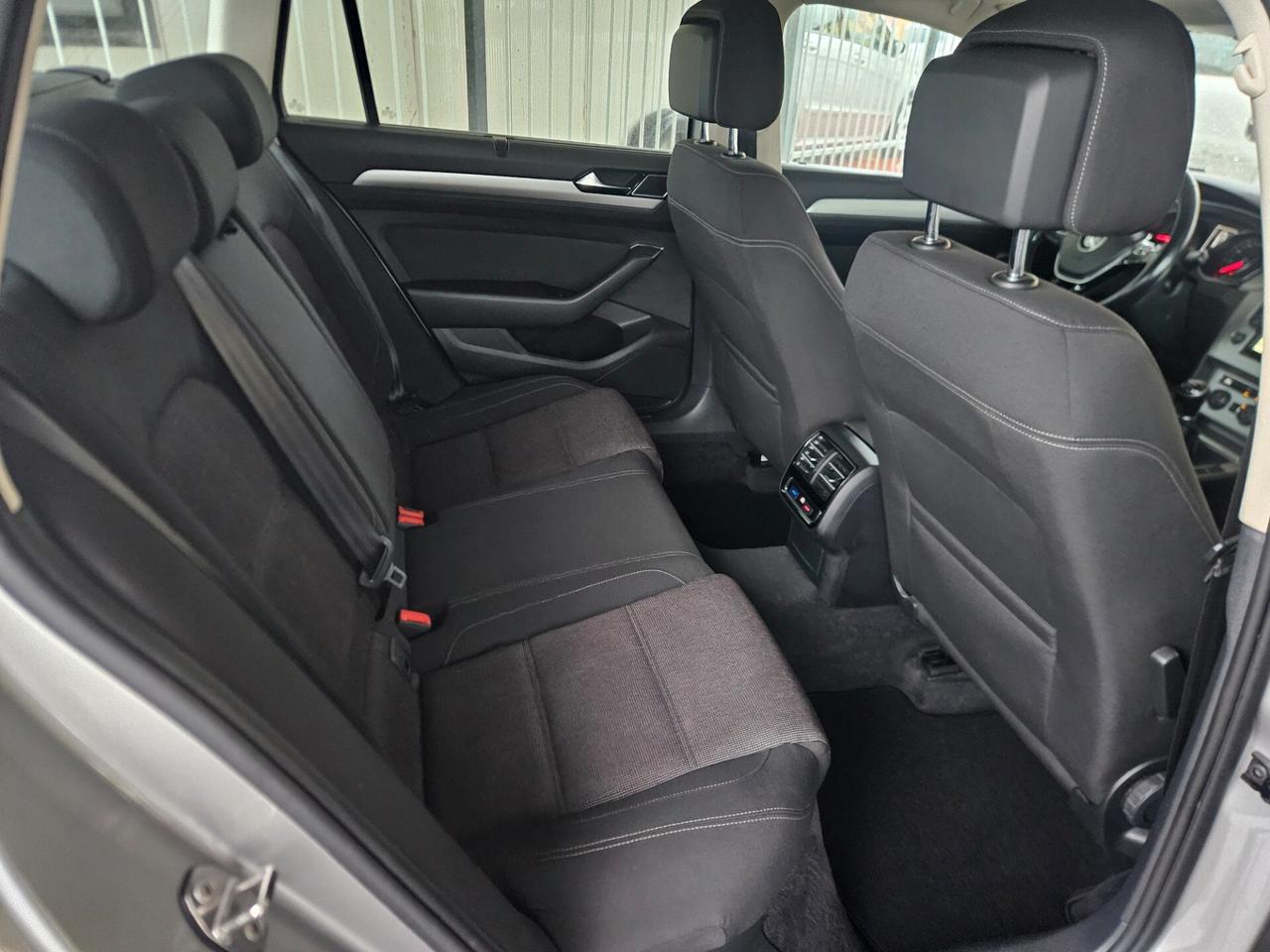 Volkswagen Passat Variant 1.6 TDI Comfortline BlueMotion Technology