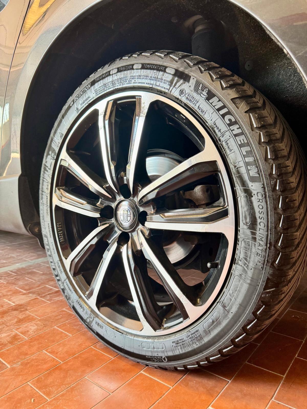 Lancia Delta 1.6 MJT DPF Platino