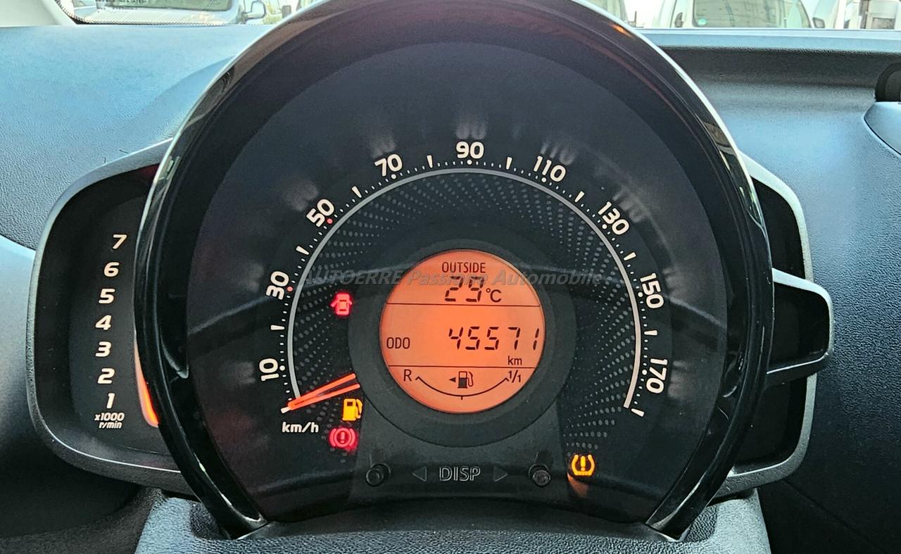 Toyota Aygo 1.0 X-Play