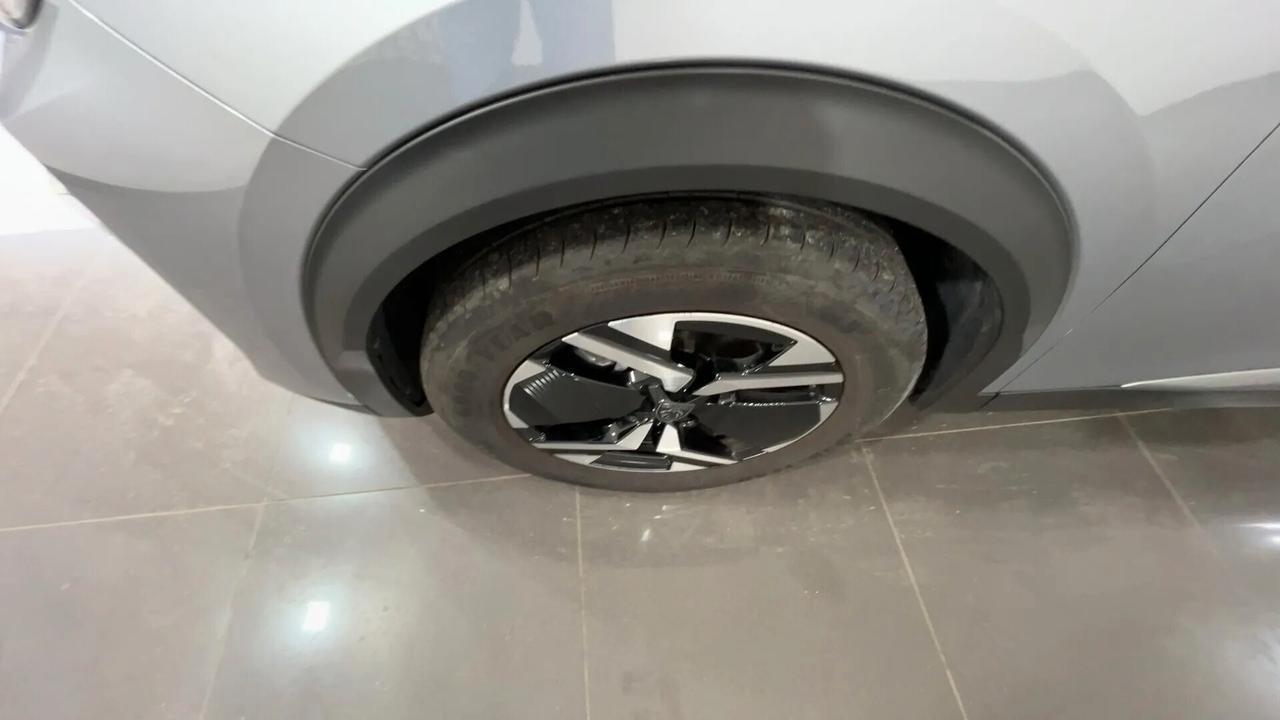 Peugeot 2008 PureTech 100 S&S Allure my24