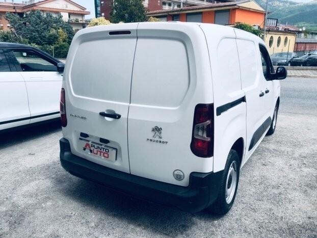 PEUGEOT Partner BlueHDi 75 PC