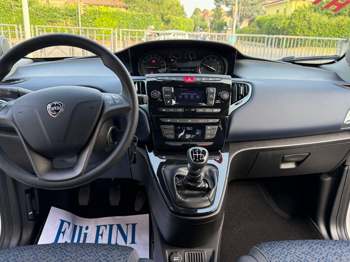 LANCIA - Ypsilon - 1.0 FireFly 5p. S&S Hybrid Oro