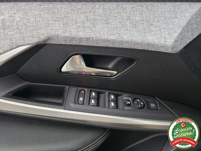 PEUGEOT 5008 Hybrid 145 e-DCS6 Allure